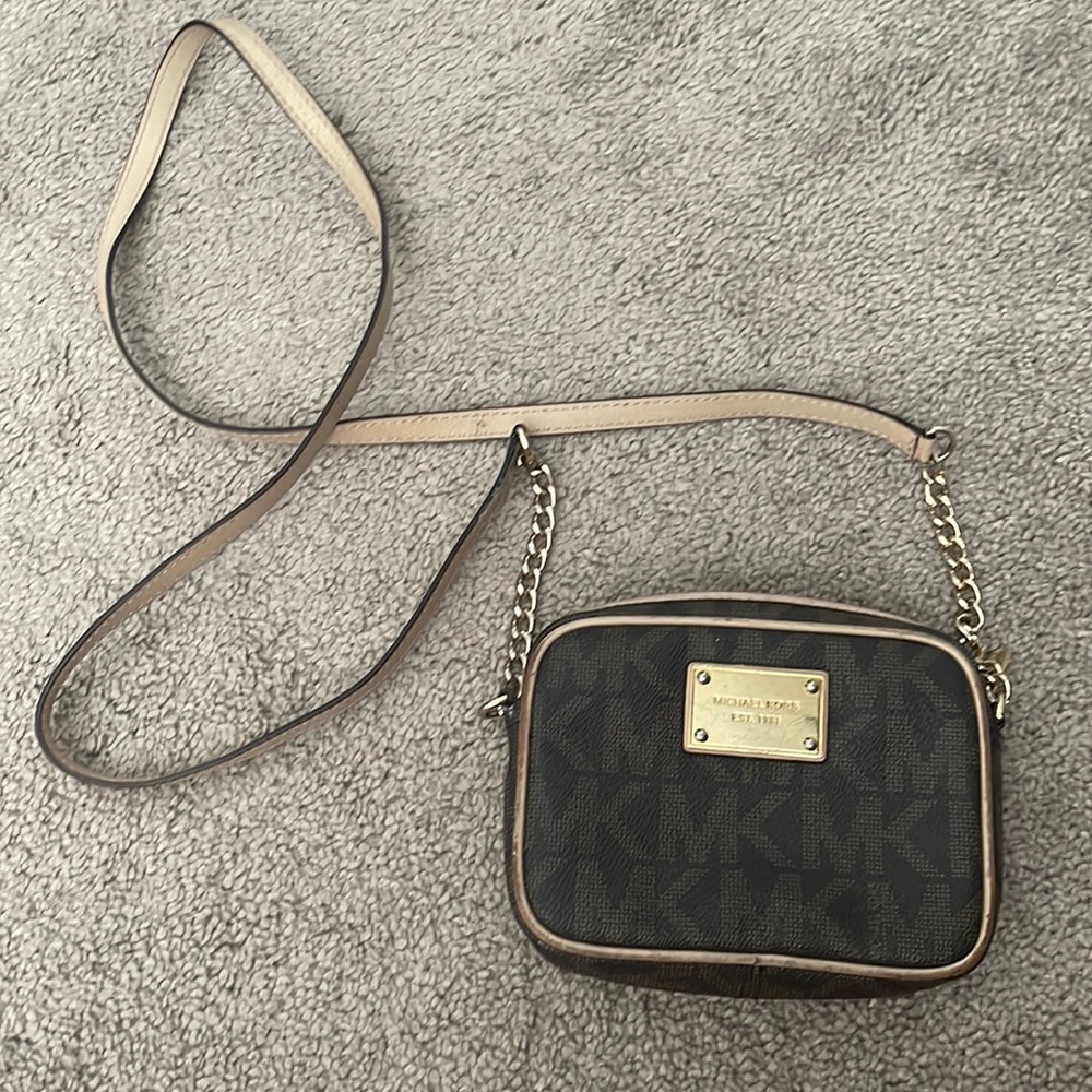 Michael Kors purse